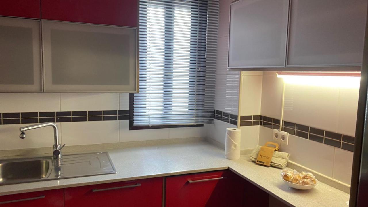 Apartament Duplex Junto Al Puente Con Gran Terraza Y Parking Privado